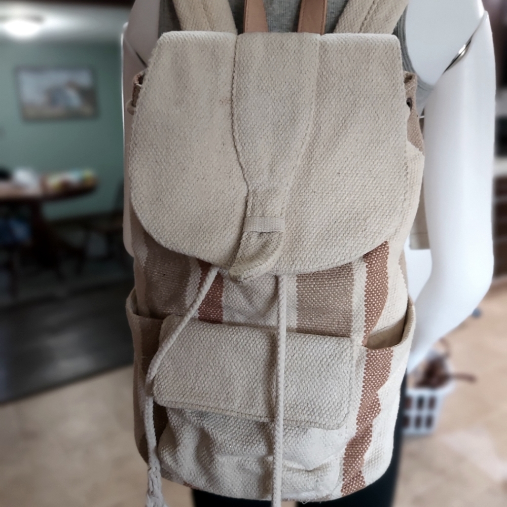 Universal thread backpack